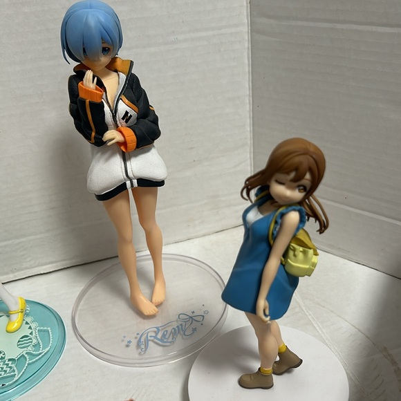 Lot of 12 Re:zero figurines - Picture 10 of 13